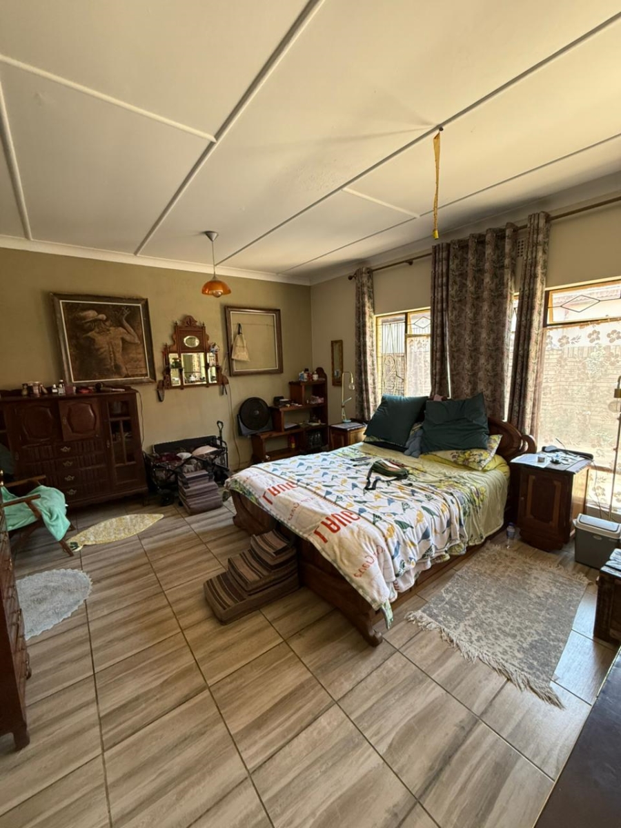  Bedroom Property for Sale in Potchefstroom South North West